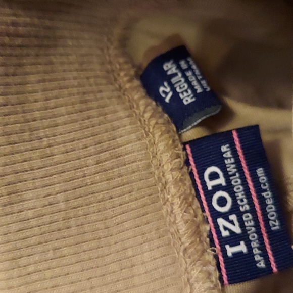 Girl's Izod shorts - Picture 4 of 7